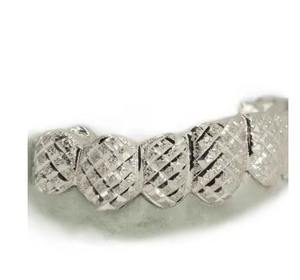 Grilles de dents Hip Hop sur mesure avec Moissanite ou CZ disponible à prix compétitif - Product Image 2