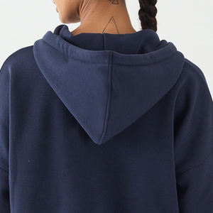 เสื้อฮู้ดผ้าฟลีซสีพื้นสำหรับผู้หญิง สวมใส่สบายในฤดูหนาว เหมาะสำหรับใส่ในชีวิตประจำวัน ราคาถูก คุณภาพสูง บริการ OEM ออกแบบสำหรับผู้ซื้อขายส่ง สไตล์ลำลอง - Product Image 5