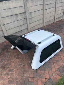 Tapa dura de acero con bloqueo impermeable Tapa dura para camión cubierta de cama Camper Shell Caps para camionetas sin tienda - Product Image 4