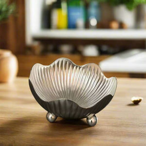 Bol décoratif élégant fait à la main, pièce maîtresse pour le salon, la table à manger, la cuisine ou le bureau, accent pour la maison - Product Image 1