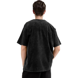เสื้อยืดกราฟิกลายพิมพ์แบบแอซิดวอชทรงโอเวอร์ไซส์ ผ้าคอตตอนหนา แฟชั่นสตรีทแวร์ ผู้ผลิตเสื้อผ้า - Product Image 3