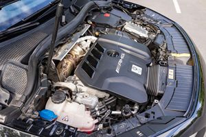 Mercedes-AMG GLA45 2021 Usado en Excelentes Condiciones, Motor Turbo de 4 Cilindros y 382 hp, Tracción en las Cuatro Ruedas, Equipamiento de Alta Gama - Product Image 6