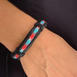 Pulsera de Cuero Vintage con Dijes Rojos y Azul Turquesa, Brazaletes con Cierre Elástico de Cordón para Regalo - Product Image 2