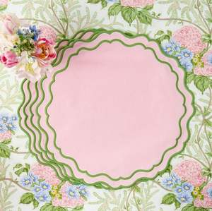 Elegante mantel de lino con bordado hecho a mano por artesanos, ideal para vajilla de lujo y buena comida - Product Image 6