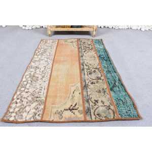 Alfombra Turca Vintage de 2x3 pies (60x90 cm), Alfombra Marrón con Bordes Naranjas - Product Image 1
