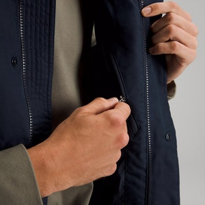 Chaleco acolchado sin mangas con logotipo personalizado para hombre, chaqueta de estilo informal de otoño invierno con capucha impermeable, efecto de burbuja brillante - Product Image 6
