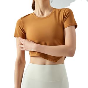 Como exportador mayorista, suministramos conjuntos de camisetas cortas de algodón para mujer, duraderas y que cumplen con un estándar de alta calidad para los mercados de todo el mundo. - Product Image 1