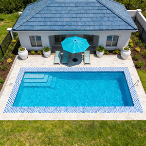 Piscine de nage extérieure de luxe de 20 pieds, fabriquée, intelligente, grande, à faible entretien, pour spa de nage extérieur - Product Image 1