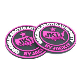 Patchs en caoutchouc PVC souple de haute qualité Logo imprimé personnalisé Badges en caoutchouc Accessoires de mode Badges en caoutchouc Pvc tissu sergé - Product Image 2
