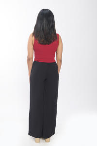 Elegante mujer granate acanalado Crop Tank Top estirable sin mangas cuello cuadrado Spandex Knit Shirt para verano Casual Layering Looks - Product Image 5