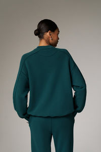 Sweat-shirt femme de qualité supérieure col rond vert avec détail de couture classique blanchi sweat à capuche long pour l'entraînement pour l'automne hiver - Product Image 5