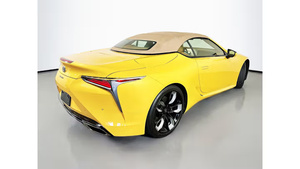 Lexus LC 500 Convertible 2024 Usado en Excelentes Condiciones - Product Image 6