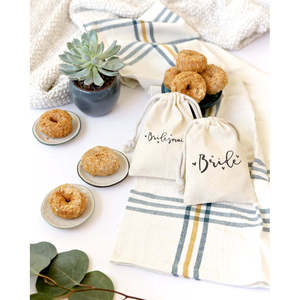 Bride Wedding Cotton Canvas Favor Bags 6-Pack Screen Printed Heart Design <b>Drawstring</b> Packaging for <b>Bracelets</b> Clothing Watches - Product Image 5