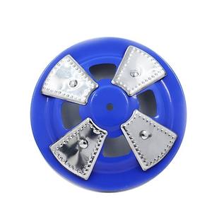 Cubierta de llanta de rueda llamativa, para APE Tuk - Product Image 1