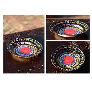 Ensemble de 3 assiettes murales élégantes d'art de camion, assiette suspendue peinte à la main de grande variété, assiette d'art de camion du Pakistan - Product Image 4