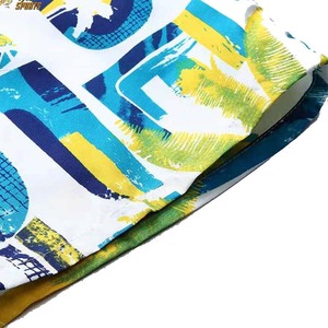 Vente en gros Short élastique d'été en maille à séchage rapide à imprimé floral pour hommes, taille haute, logo personnalisé, maillot de bain respirant à motif uni - Product Image 5