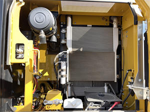 รถขุดตีนตะขาบ2016ขนาดใหญ่และหยาบสภาพดีใช้ทนทานการดำเนินงานก่อสร้าง - Product Image 4