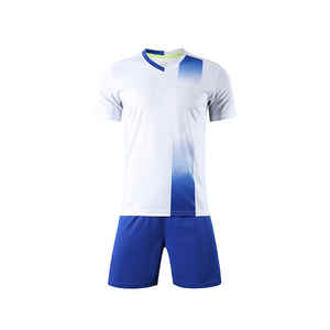 Vente en gros de maillots de football, d'uniformes d'entraînement, de combinaisons de football et de T-shirts de haute qualité à séchage rapide et respirants - Product Image 3