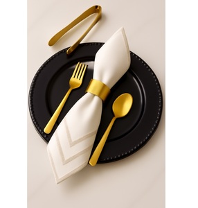 Assiettes rondes en métal de luxe avec bord argenté, sous-assiettes élégantes pour mariage, banquet, hôtel, décoration de table de réception et de fête - Product Image 6