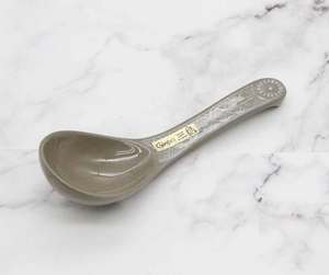 Ustensiles de cuisine incontournables Cuillère à dîner traditionnelle japonaise élégante Ginpo Mishima Renge Cuillère en céramique - Product Image 4