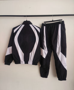 Conjuntos de chándal de dos piezas con logotipo personalizado para hombre, ropa deportiva ligera y transpirable de nailon, chándales estampados para gimnasio cortavientos de gran tamaño - Product Image 5