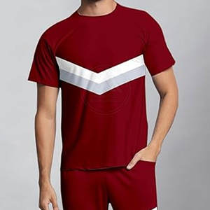 Conjunto de camiseta y pantalón cómodos para hombre, ropa deportiva con logotipo de moda callejera, ropa de verano de talla grande - Product Image 5