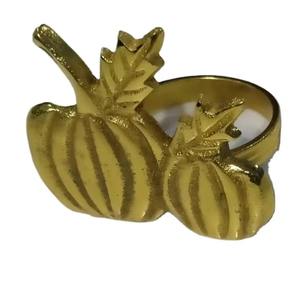 Servilletero de aluminio en forma de manzana de alta calidad Trending 2025, chapado en oro para una decoración de mesa elegante - Product Image 1