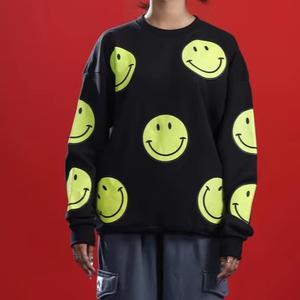Vente en gros de sweat-shirt ras du cou en molleton 100% coton pour hommes pour Smiley Face sérigraphié avec sweat à capuche et sweat-shirt patchwork - Product Image 5