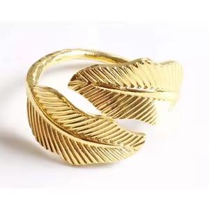 Anillo de Servilleta de Metal, Anillos de Servilleta Hechos a Mano, Anillos de Servilleta con Diseño de Hoja Fundida, para Mesa de Restaurante - Product Image 2