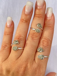 Nhẫn Pyrite | Trang Sức Pyrite | Nhẫn Đá Đôi Pyrite, Nhẫn Bạc Đức Đá Quý, Nhẫn Bạc Đức Đá Tự Nhiên Pyrite - Product Image 2