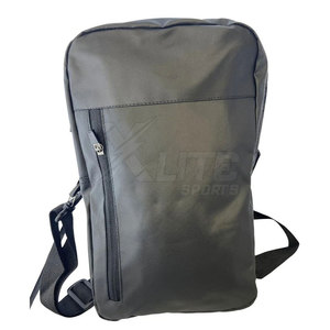 Sac de Transport Compact en Nylon pour Équipement de Football, Sac de Gardien de But Confortable et Respirant, Capacité 30-40L, Bandoulière pour Gants - Product Image 3