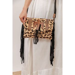 Bolso bandolera de cuero de piel de Animal bohemio, bolso de mano de vaca para niñas de estilo pijo con decoración de cadena, monedero de Invierno para mujer - Product Image 1