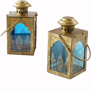 Lanterne à bougie votive décorative faite à la main Lanterne en métal à bougie suspendue de qualité supérieure Lanterne en verre et en métal de style marocain - Product Image 5