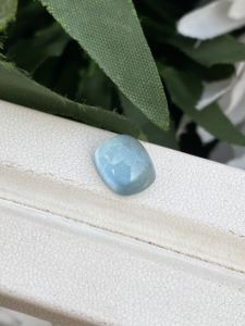 Cabochons en forme de coussin aigue-marine de couleur naturelle avec une pierre précieuse en vrac de bon lustre pour la fabrication de bijoux 3.31 carats - Product Image 3