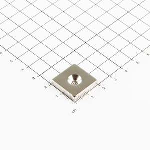 Magnete a blocco in neodimio 20x20x4mm con recessione conica - Product Image 1