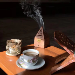 EXPERIENCE 2025 New Wood Mother of Pearl Bakhoor Burner Ncense Madhkan Burner Arabic Oud Burner for Home Fragrance for Ramadan - Product Image 3