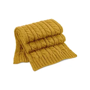 Écharpe en tricot torsadé mélangé personnalisée pour les accessoires de sports d'hiver - Product Image 2