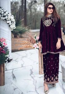 DAZZLING PEPLUM & PALZO ON VELVET <b>FABRIC</b> EMBELLISH BEAUTIFUL CRYSTAL GLASS BEADS, DABKA WORK for Party-WEAR@2022 - Product Image 2