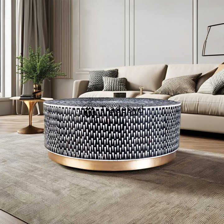 Available in different Colors