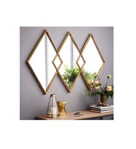 Miroir mural de mariage élégant et moderne en laiton éclairé, fait à la main, plaqué or, durable et écologique pour la décoration de la maison - Product Image 2