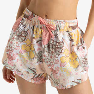 Pantalones cortos para mujer con estampado de sublimación 3D, pantalones cortos de poliéster transpirables de cintura media de secado rápido 100 por ciento para mujer - Product Image 1