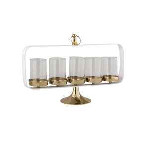 Portavelas de cristal ligero Centra Lit Iron Art Ware Moon Tea Light de Metal y acrílico para decoración del hogar con capa de polvo dorado - Product Image 1