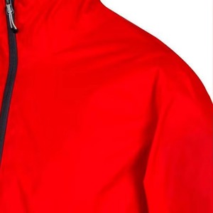 Chaqueta de lluvia impermeable de talla grande transpirable roja Unisex de alta calidad con cierre de cremallera chaqueta de Camping informal - Product Image 4