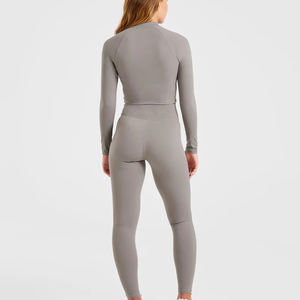 Ensemble de yoga pour femmes de haute qualité, 2 pièces, soutien-gorge de sport grande taille, haut zippé, veste amincissante, tricot uni, sans couture, vêtements de sport actifs - Product Image 2