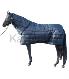 Alfombra estable primaria clásica 500g con cuello - Product Image 1