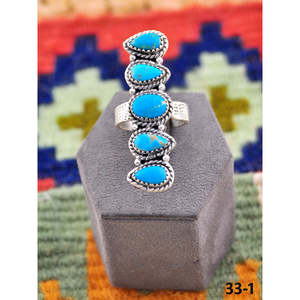 Bague ajustable artisanale du Sud-Ouest en turquoise Kingman, argent sterling plaqué or rose 18 carats, sertissage clos, cadeau, pierres précieuses naturelles - Product Image 1