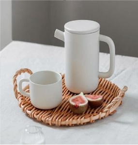 Bandeja de Servicio de Ratán y Mimbre con Buen Diseño, Perfecta para Mesa de Comedor, Comida y Postres, Bandejas de Servicio Elegantes y Ligeras - Product Image 2