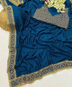 Diseñador de secuencia de trabajo Hot Fix bordado pesado Mujeres indias Listo para usar Sari con pieza de blusa Precio al por mayor en Surat ApparelGarment - Product Image 3