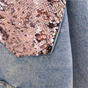 2025 High Quality Distressed Ripped Casual Denim Jacket for Women Button Detail Waterproof Breathable <b>Cotton</b> Filled <b>Wool</b> Lined - Product Image 3