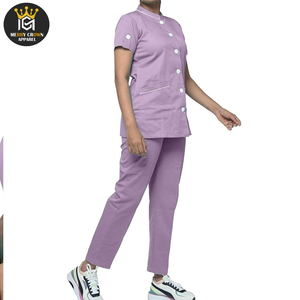 Ensembles de gommages médicaux personnalisés Uniforme en tissu de toile pour les médecins et le personnel médical-Fabriqué au Pakistan - Product Image 4